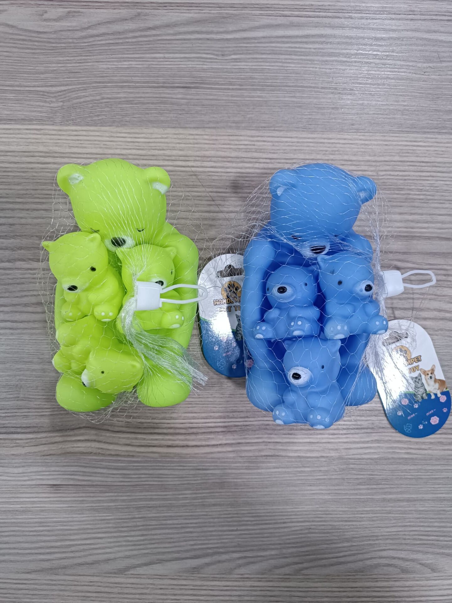 FİLEDE YAVRULU AYI VİNİL KL.288