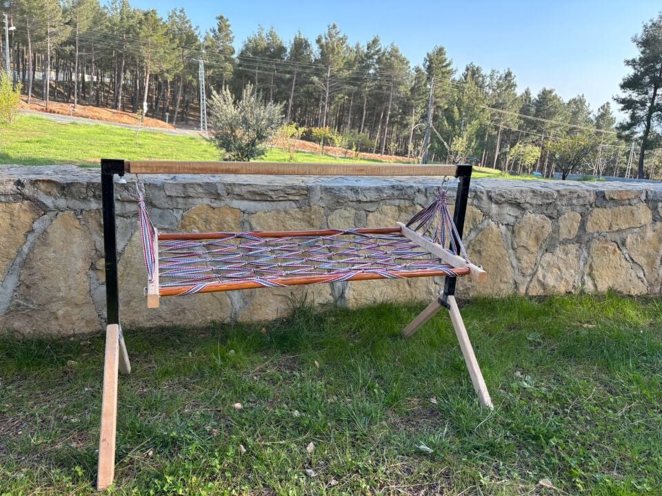 METAL BEŞİKLİ BEBEK HAMAK