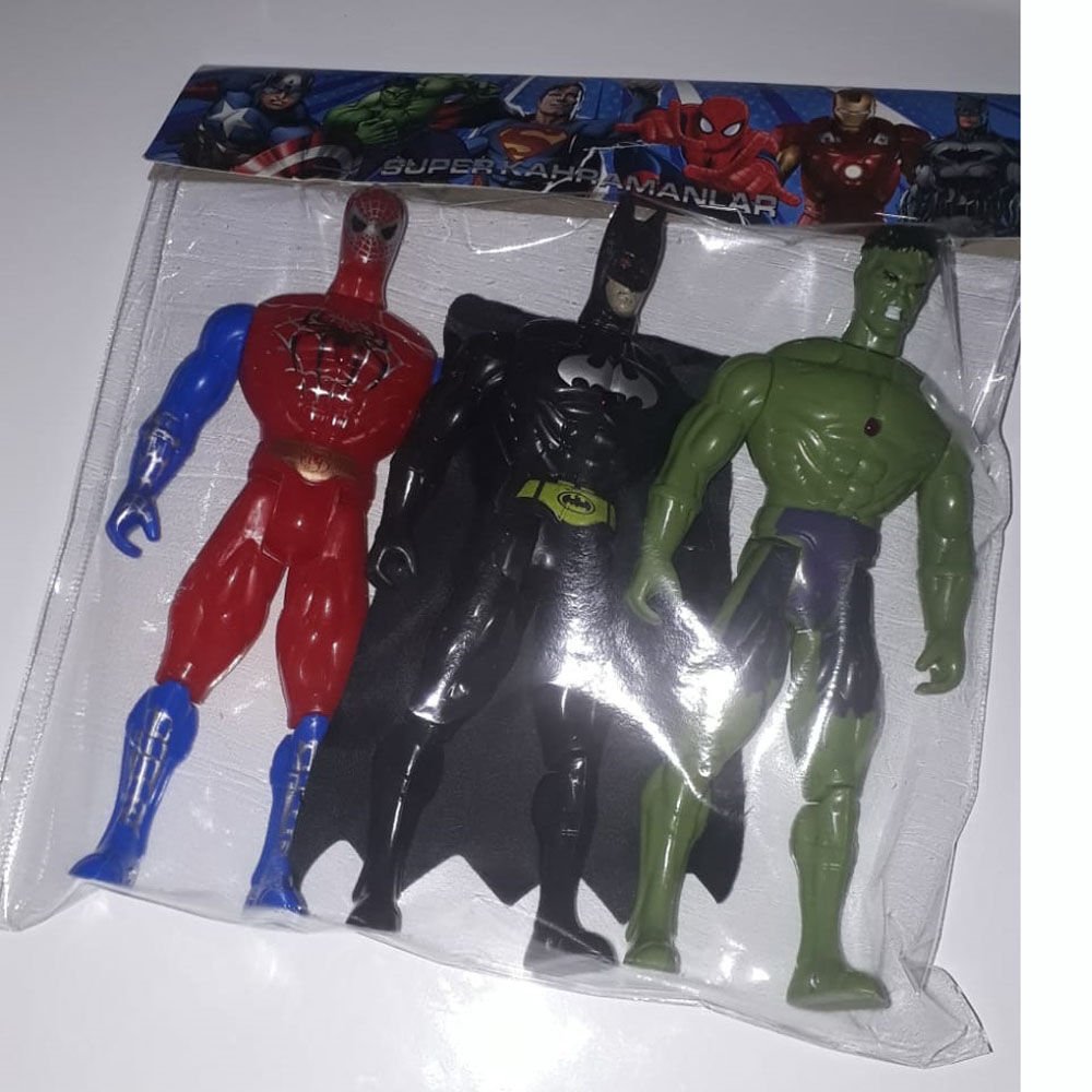 PVC DE KÜÇÜK 3 LÜ KAHRAMANLAR KL.123