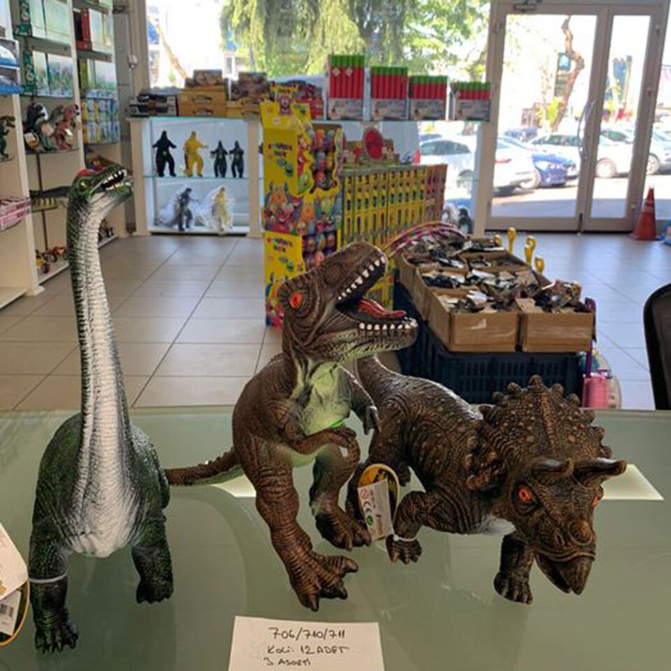 PVC DE SESLİ BYK BOYNUZLU DİNAZOR KL.12