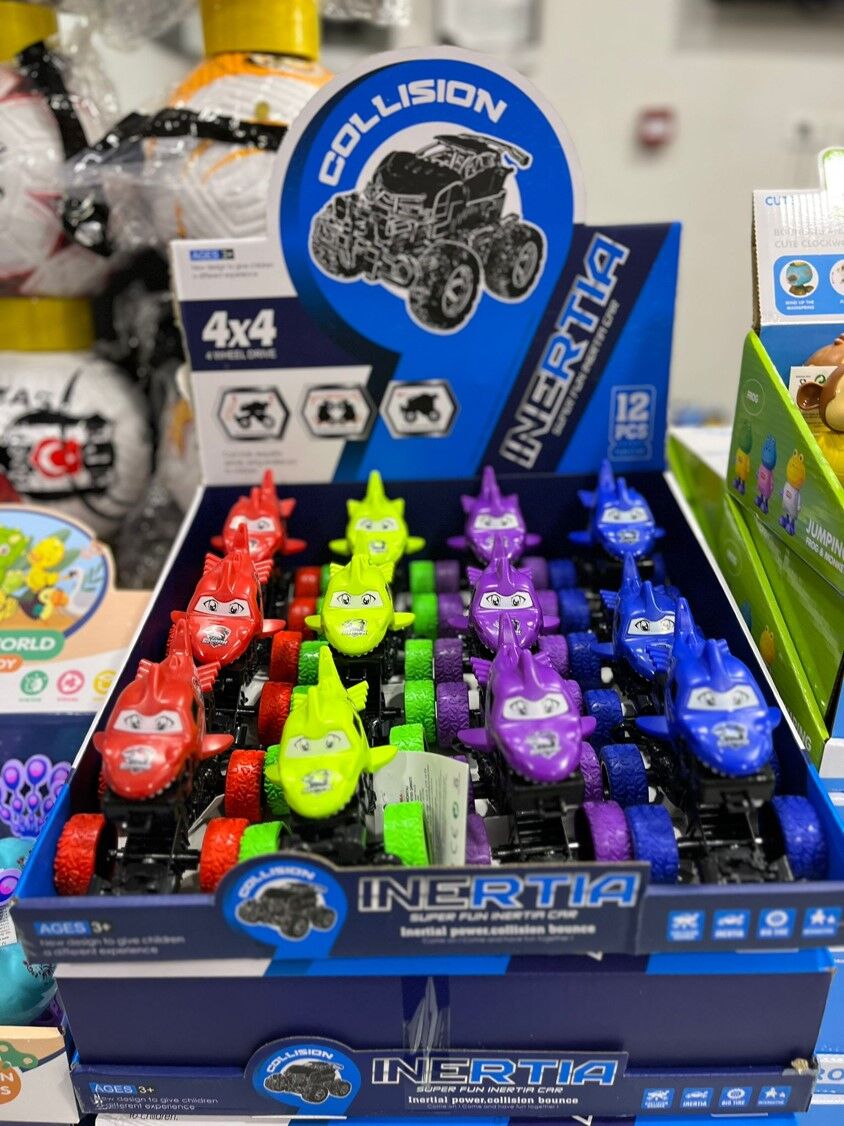 DİSPLAYDE SÜRTMELİ SHARK ARABA PK:12 KL.216