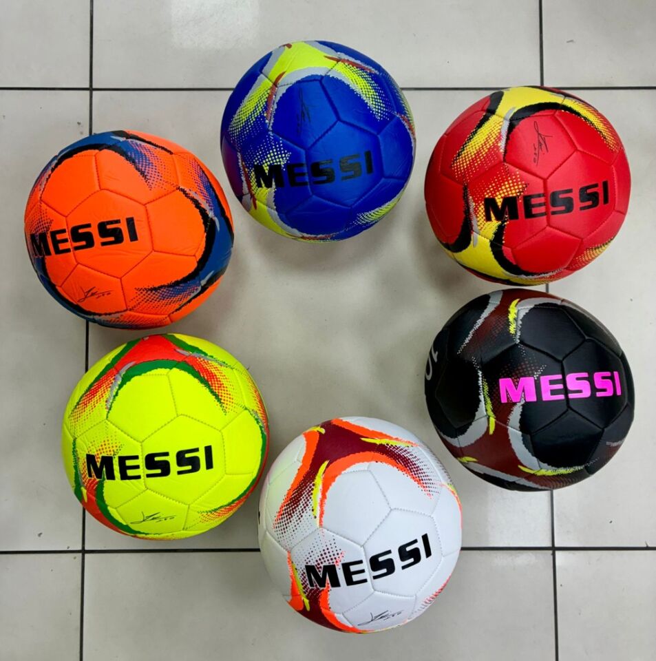 MESSİ FUTBOL TOPU 420 GR KL.60